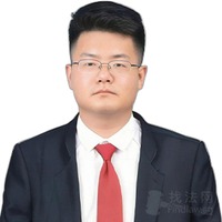 王明