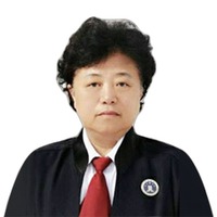 李艳